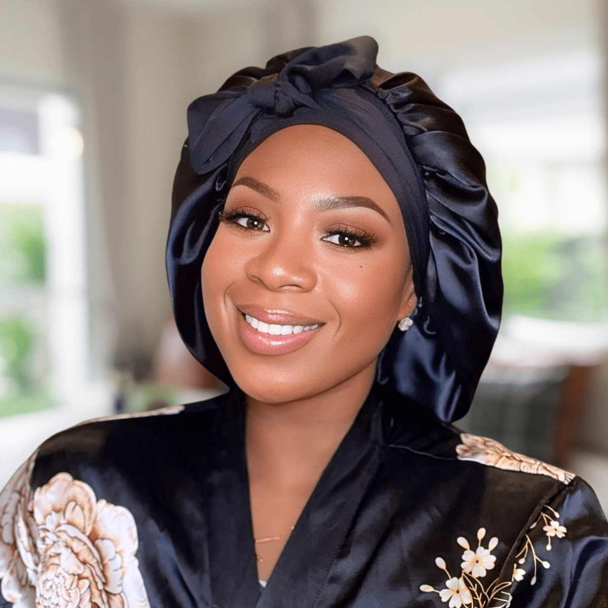 Luxury Handmade Charmeuse Silk Satin Lined Hair Bonnet with Long Stretch Ties - Black - PHC